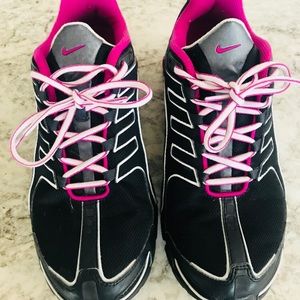 Like new Nike shocks